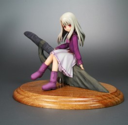 Illyasviel von Einzbern - Kotobukiya