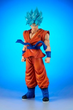 Mangas - Son Goku - Gigantic Series Ver. SSGSS - X-Plus