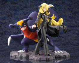 Cynthia & Carchacrok - Kotobukiya