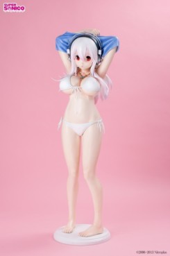 Sonico - Ver. Swimsuit - A-Toys