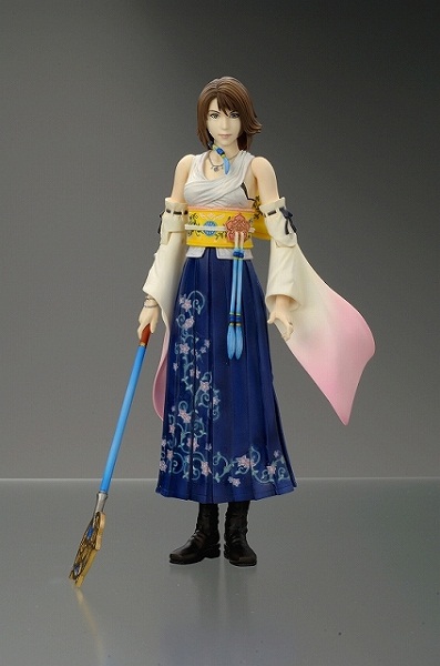 goodie - Yuna - Play Arts V2