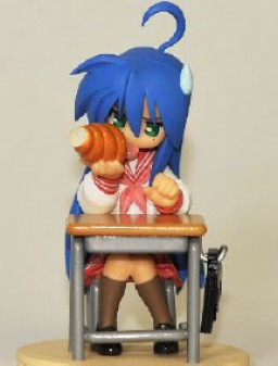 goodie - Konata Izumi - Ver. Chocolate Cornet Vignette - Kaiyodo