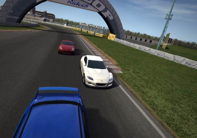 Le test du jeu vidéo Gran Turismo 4 - Playstation 2 - PS2 - Manga news