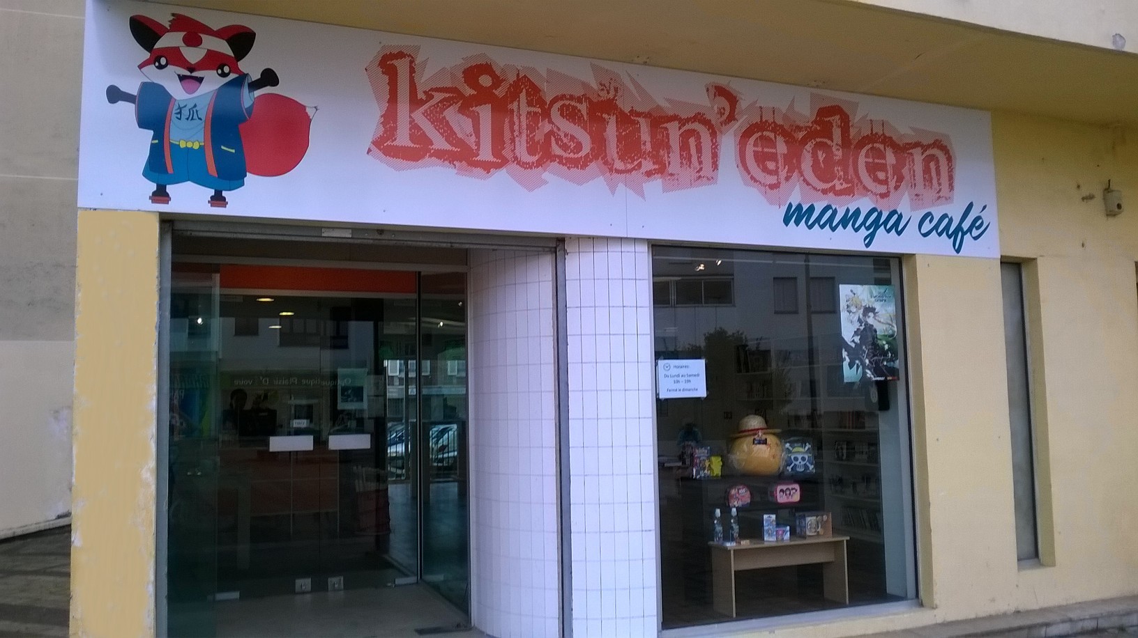 Kitsun'Eden Manga Café