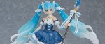 Snow Miku joue les princesses en Figma et Nendoroid