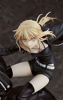 Saber/Altria Pendragon reprend sa moto pour Good Smile Company